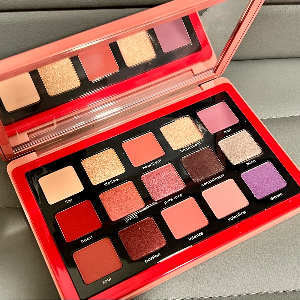 Natasha Denona Love Eyeshadow Palette